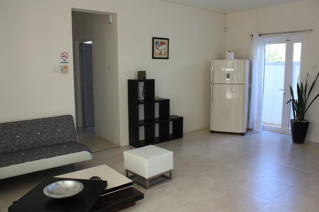Seacret Bay Pereybere Beach Exterior photo