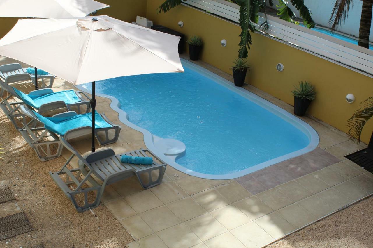 Seacret Bay Pereybere Beach Exterior photo