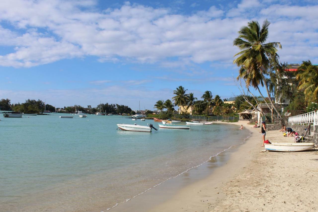 Seacret Bay Pereybere Beach Exterior photo